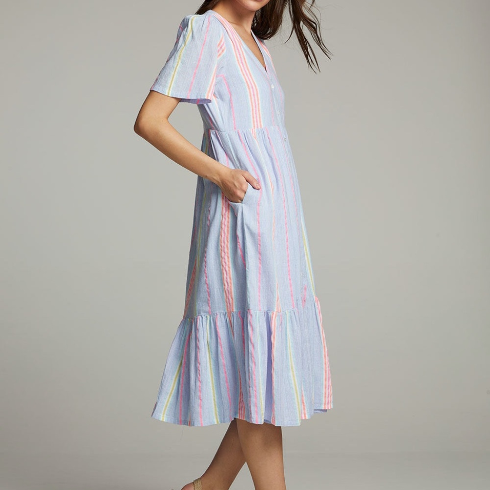 Chaser Beach Stripe Midi Dress Large V Neck Ruffle Bottom NWT - Picture 4 of 5